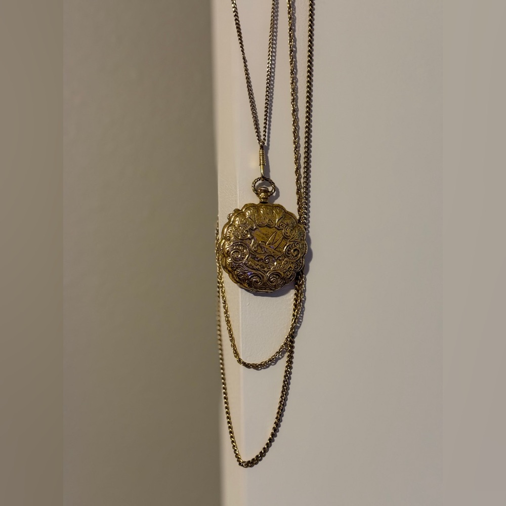 VTG 70s Goldette Statement Pendant Layered Necklace Pocket Watch Style Locket - Picture 2 of 9